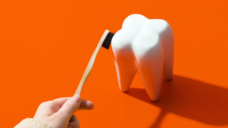 Como a Dentale Osasco pode te ajudar a tratar a sensibilidade nos dentes?